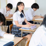 ? 気になるあの子は、自ら望んで男子部員の性処理をする変態ド M マネージャーだった 月野江すい ?Konomi-chanのこすぷれにゅーす